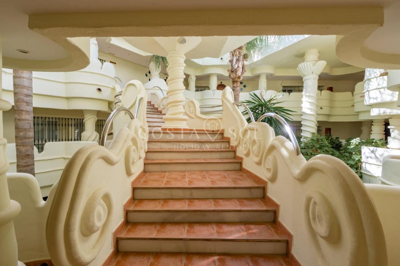 Benalmadena Costa Sol Holiday Rentals Екстер'єр фото