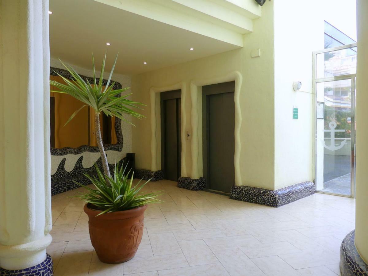 Benalmadena Costa Sol Holiday Rentals Екстер'єр фото
